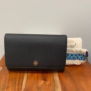 Tory Burch Robinson Chain Wallet